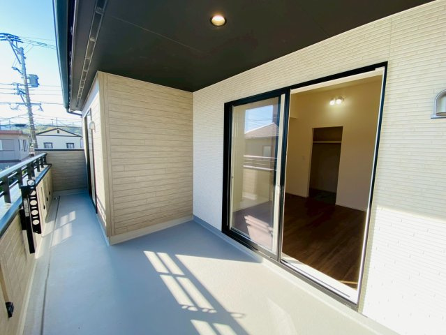 ブルーミングガーデン／北区鶴羽田１丁目／１号棟のバルコニー