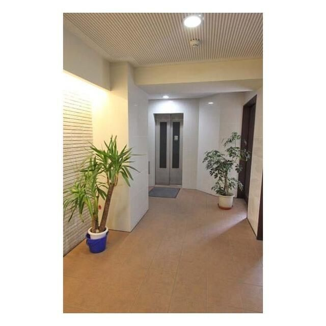 プランドル明大前のバルコニー