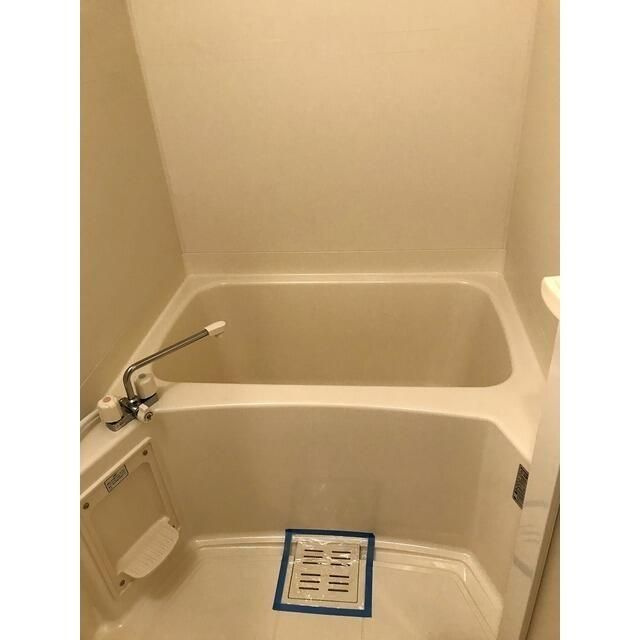 プランドル明大前の浴室