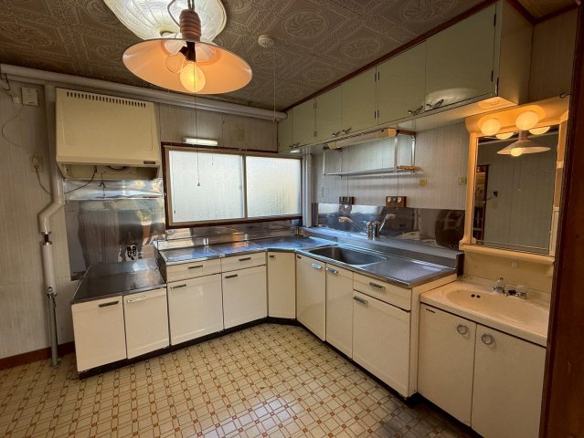 緑ケ岡2-21-6貸家のキッチン