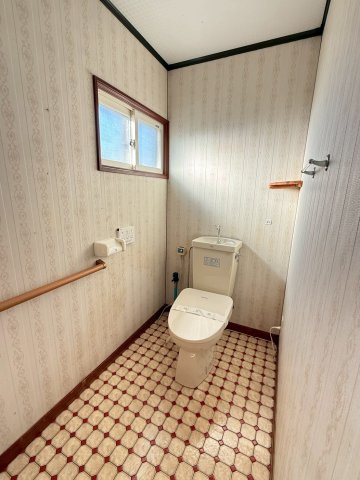 緑ケ岡2-21-6貸家のトイレ