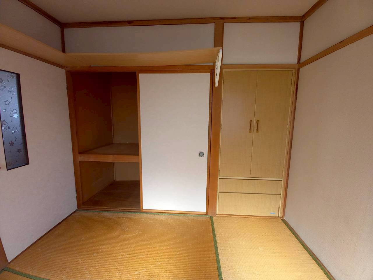 緑ケ岡2-21-6貸家の収納