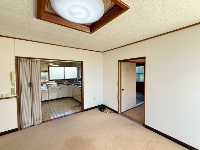 緑ケ岡2-21-6貸家の居間・リビング