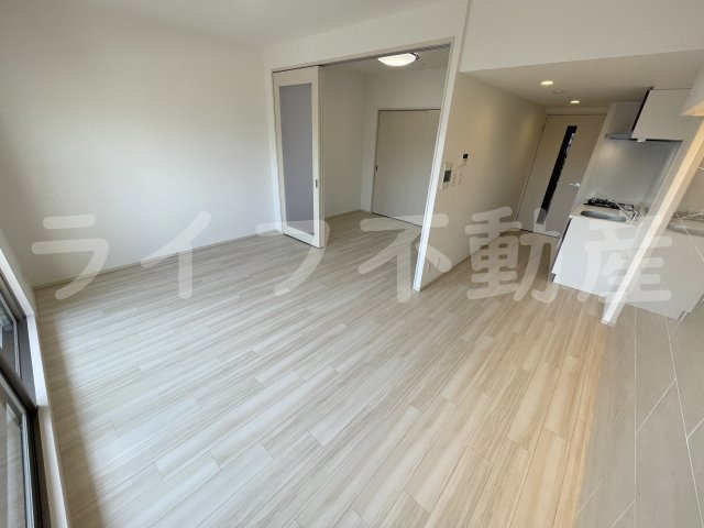 プレジオ八戸ノ里の居間・リビング|ゆったりとした居間です