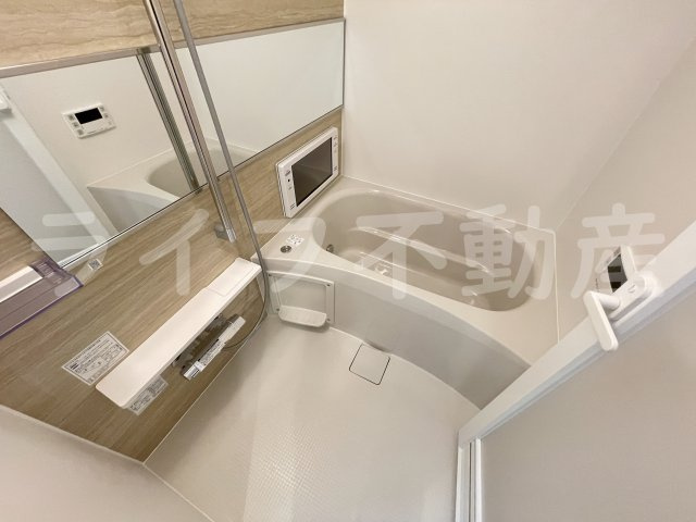 プレジオ八戸ノ里の浴室|コンパクトで使いやすいお風呂です