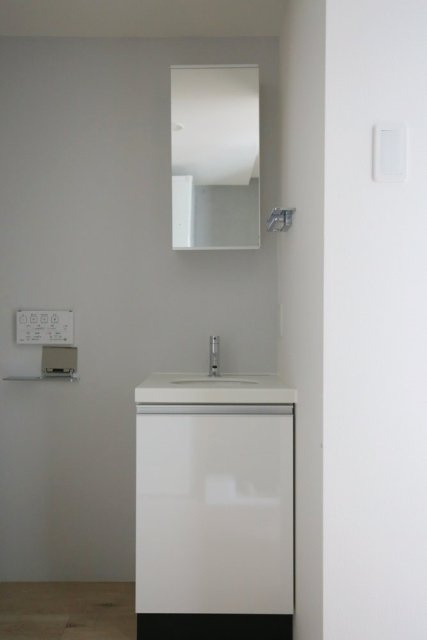 GLICION上落合の独立洗面台