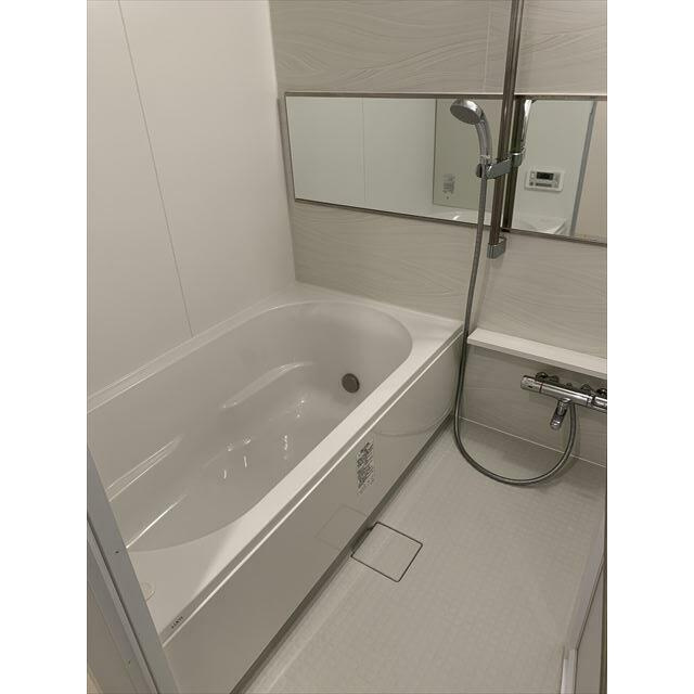 アール・デコ蔵前の浴室