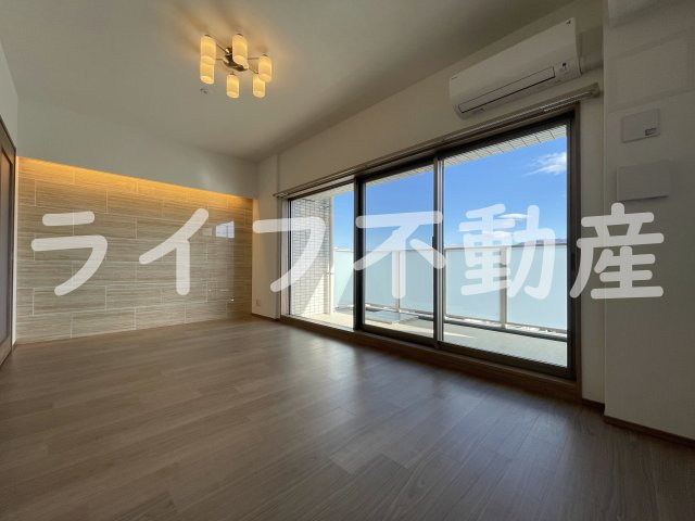 プレジオ荒本新町の洋室