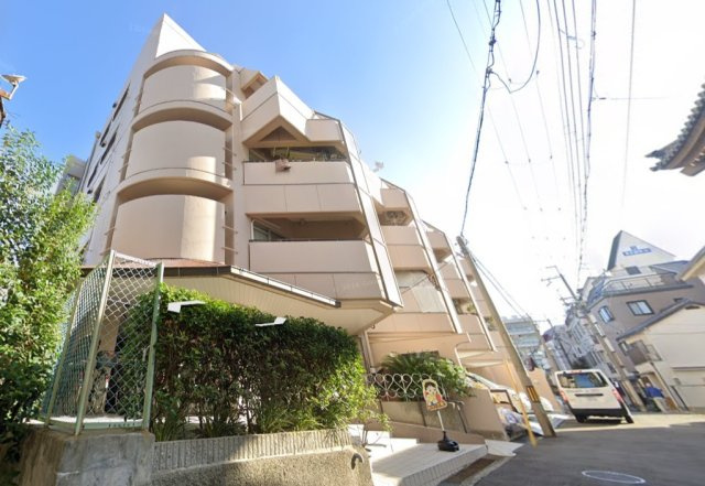 テアトルメゾン豊中の外観