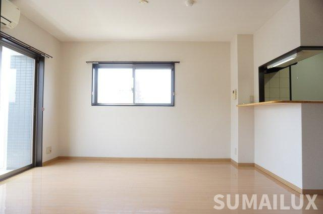 S-FORT熊本県立大学前の内装