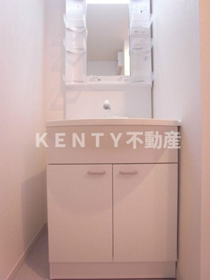 【洗面所】 | リブリ・インフロント | スペースが確保できる洗面所です