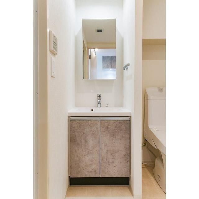 シーズンフラッツ中十条の独立洗面台|☆このお部屋は仲介手数料0円です☆