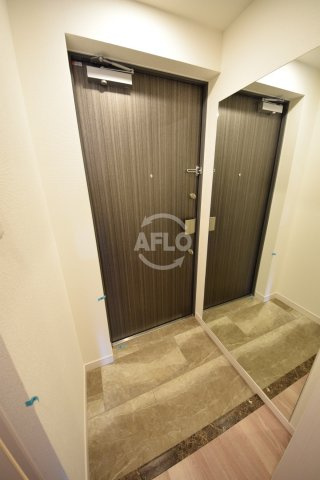 RISINGMaison本町橋の玄関|RISING Maison 本町橋　玄関