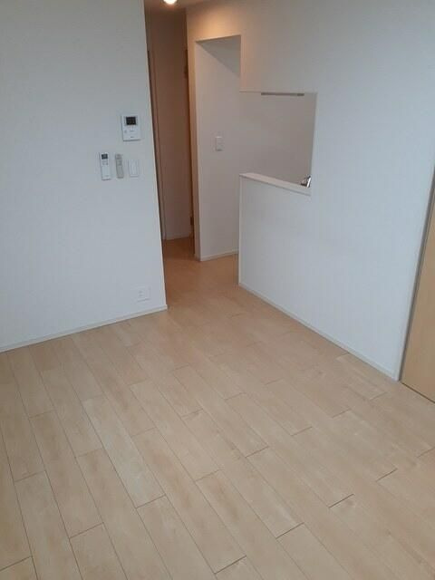 メッシュリールの居間・リビング|☆スペシャリストなプロ賃貸師が接客対応させていただきます☆