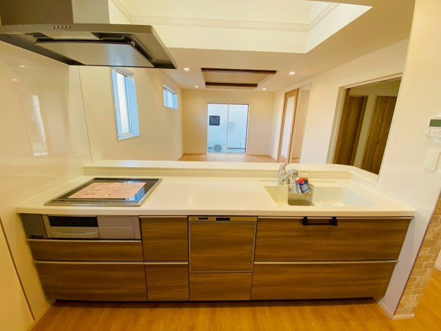 ブルーミングガーデン／北区鶴羽田１丁目／２号棟のキッチン