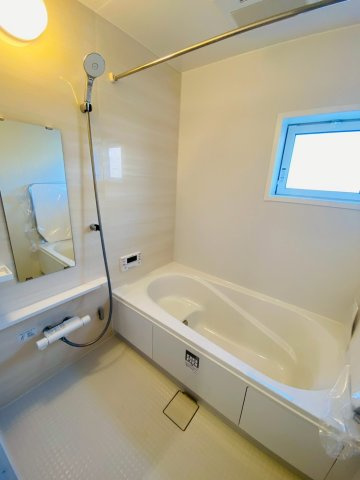 ブルーミングガーデン／北区鶴羽田１丁目／２号棟の浴室