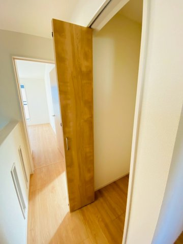 ブルーミングガーデン／北区鶴羽田１丁目／２号棟の収納