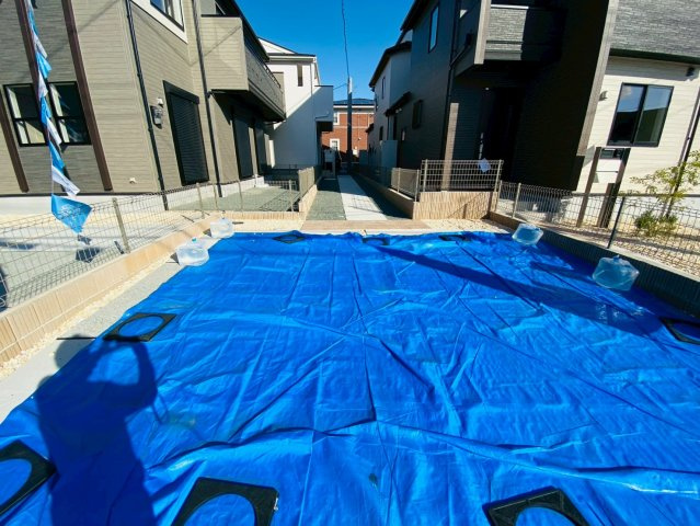 ブルーミングガーデン／北区鶴羽田１丁目／２号棟の駐車場