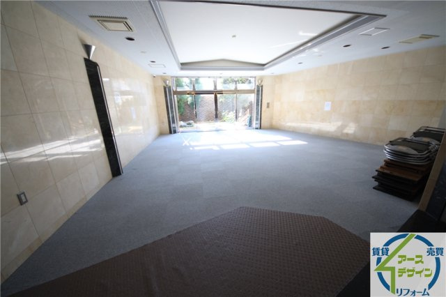 プレステージ明石大久保Ⅴのロビー