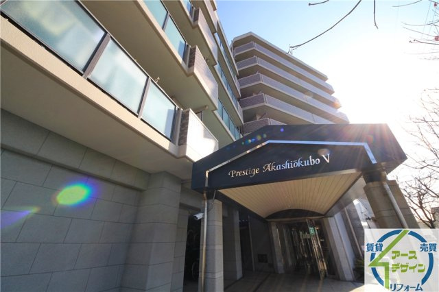プレステージ明石大久保Ⅴのエントランス