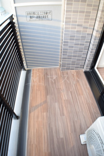 ララプレイス大阪城公園ヴェルデのバルコニー