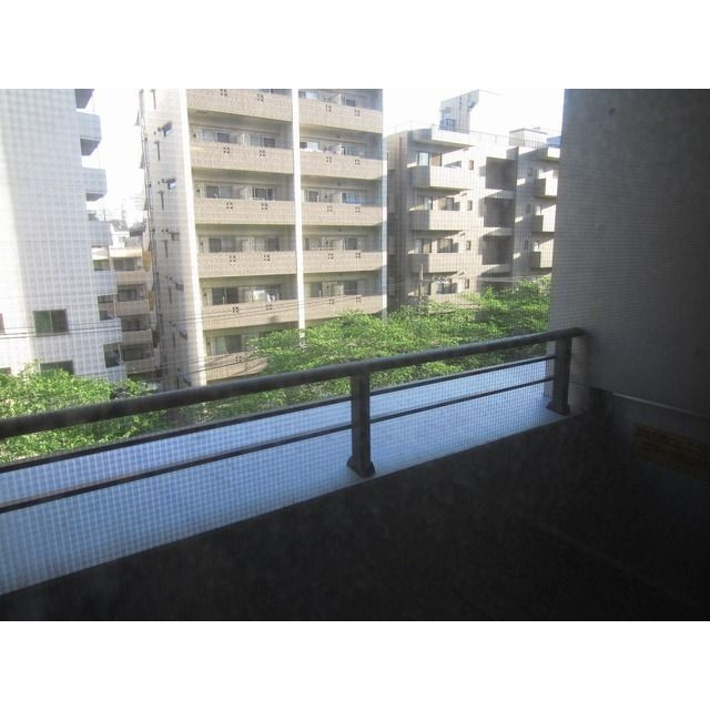 パークフラッツ中目黒のバルコニー