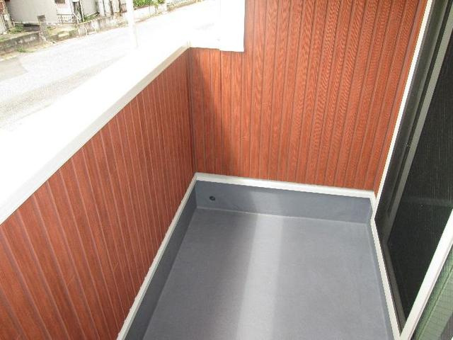 ウエスト　ノアαのバルコニー