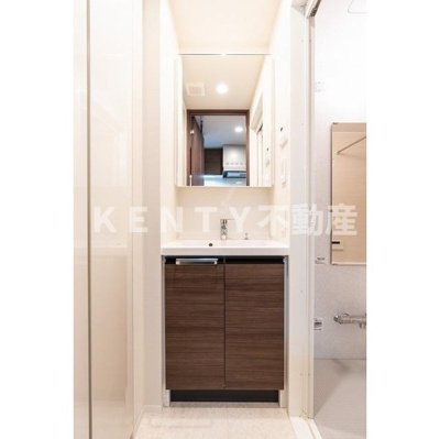 【洗面所】 | ウェルスクエア雪谷大塚レジデンス | 使いやすい洗面所です