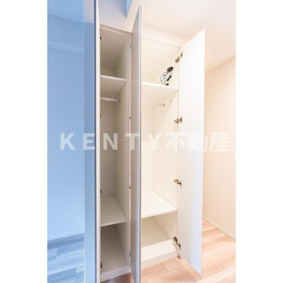 【収納】 | ウェルスクエア雪谷大塚レジデンス | ちょっとした収納スペースも充実しています