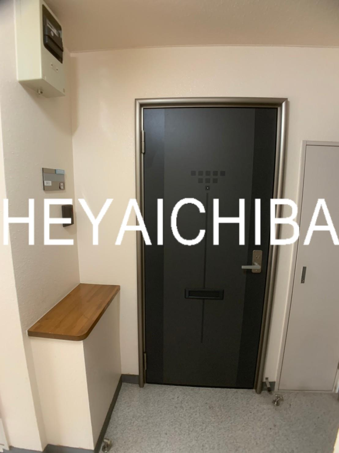 クレール松が谷の玄関