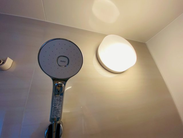 ブルーミングガーデン／北区鶴羽田１丁目／４号棟の浴室