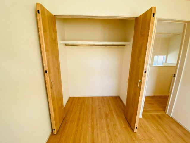 ブルーミングガーデン／北区鶴羽田１丁目／４号棟の収納
