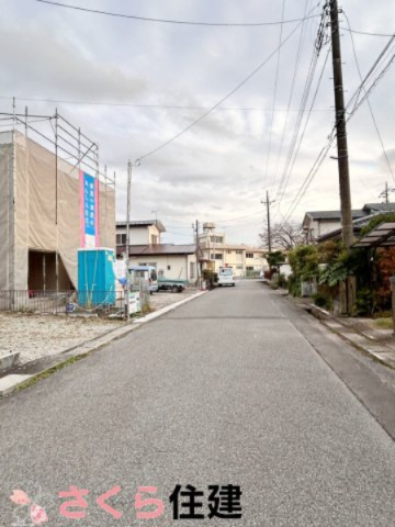 グレイドルガーデン大田原市薄葉第3　の前面道路含む現地写真|前面道路は広々6ｍございます。