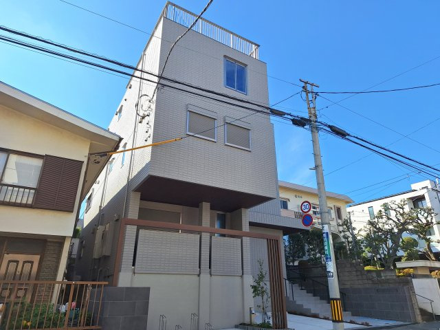 Allee Estの外観