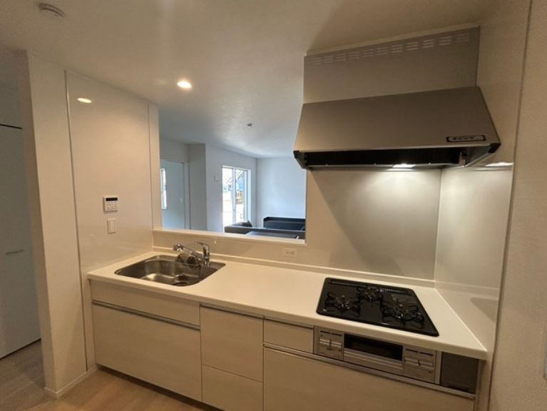 東大阪市布市町　新築戸建のキッチン