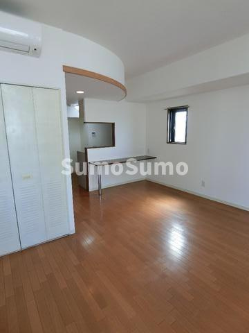 ドゥーエ学芸大学の居間・リビング|使いやすい居間です