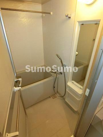 ドゥーエ学芸大学の浴室|日々の疲れを癒すお風呂付です