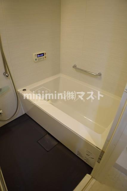 コンソラーレ桜川Ⅴの浴室|ゆったりくつろげる浴室です。