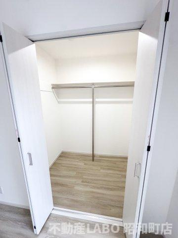 ソリティア鶴見橋の収納