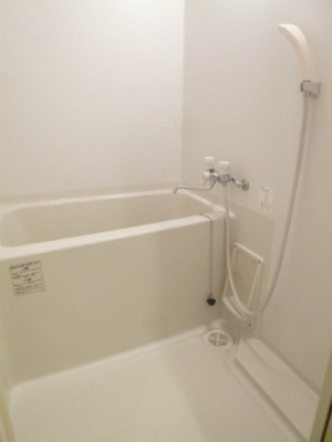 【浴室】 | リファレンス博多駅前