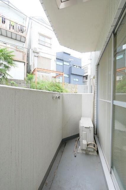 ビッグヴァンヒルズ弘明寺のバルコニー