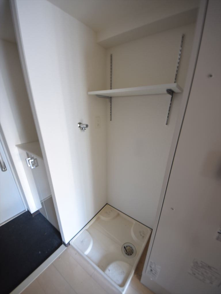 エグゼ難波南の洗面所|エグゼ難波南　室内洗濯機置き場