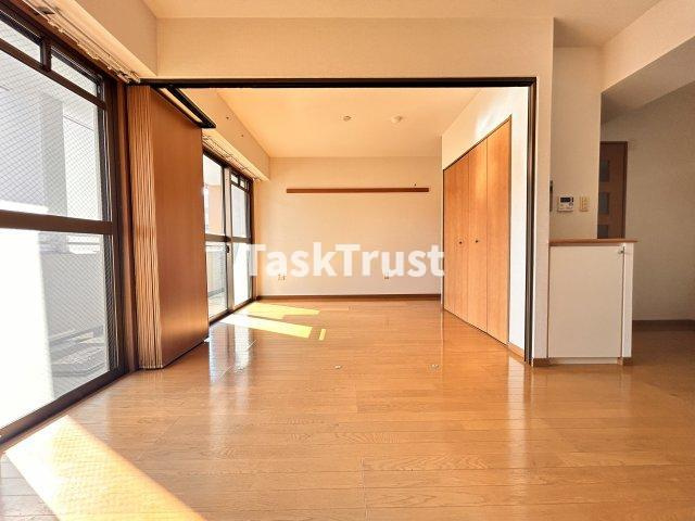 【内装】 | ジュオン城東