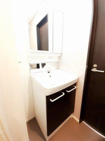 メゾン・ド・ヴェールⅡの洗面所|高崎、前橋のお部屋探しはエンドスケープまで！お客様の理想お聞かせ下さい♪