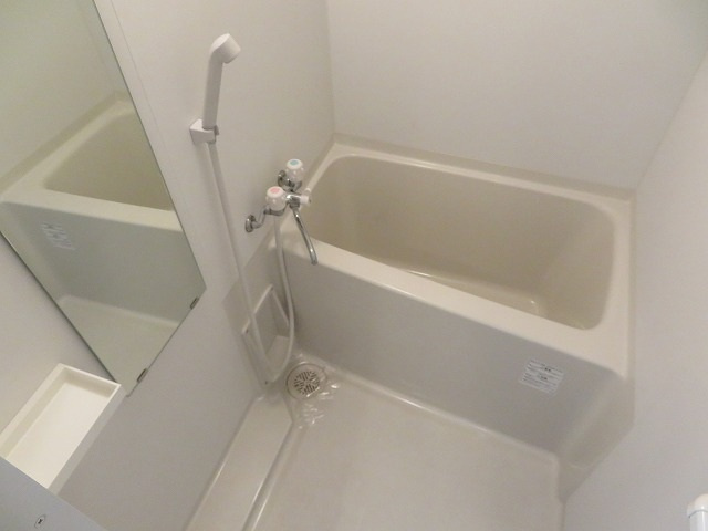 Mプラザ小阪駅前の浴室