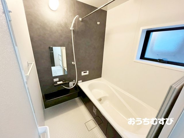 尾張旭市新居町(全3棟)のトイレ