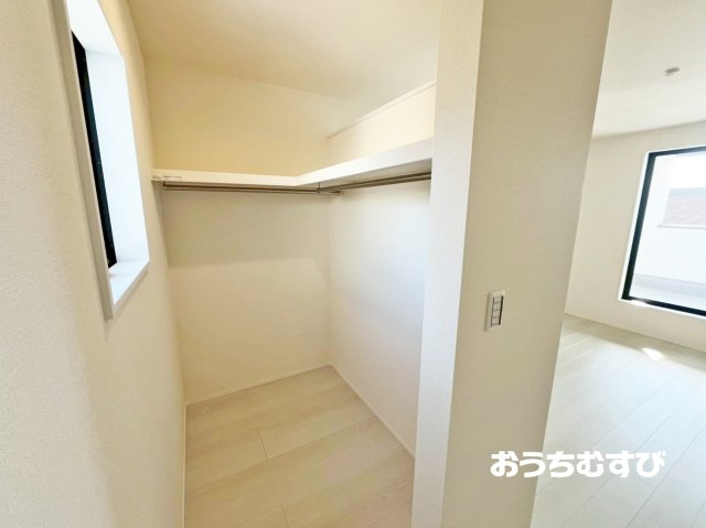 尾張旭市新居町(全3棟)のバルコニー