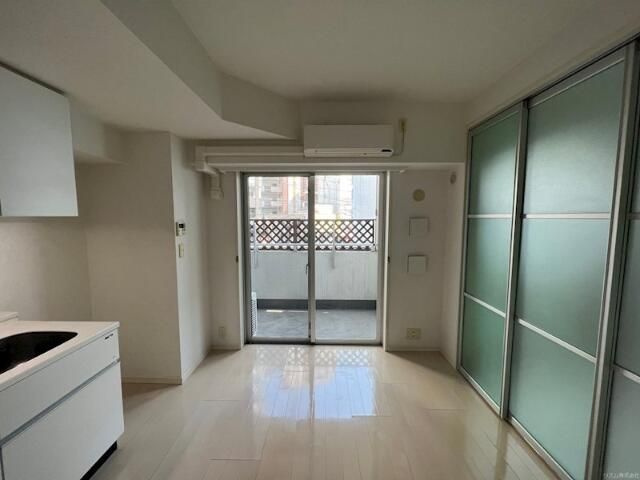 ダイナシティ台東三ノ輪の居間・リビング