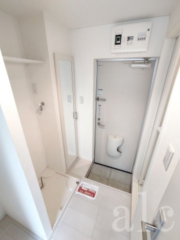 ハーモニーテラス新高円寺Ⅱの玄関