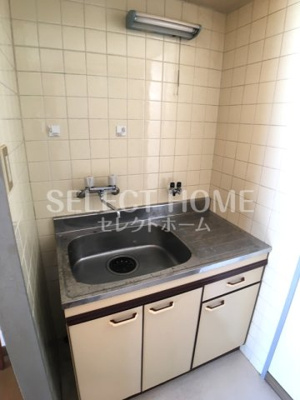 【キッチン】 | アーバンスクエアⅡ | コンパクトなキッチンで掃除もラクラク